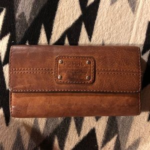 Fossil Long Live Vintage Tri-Fold Wallet